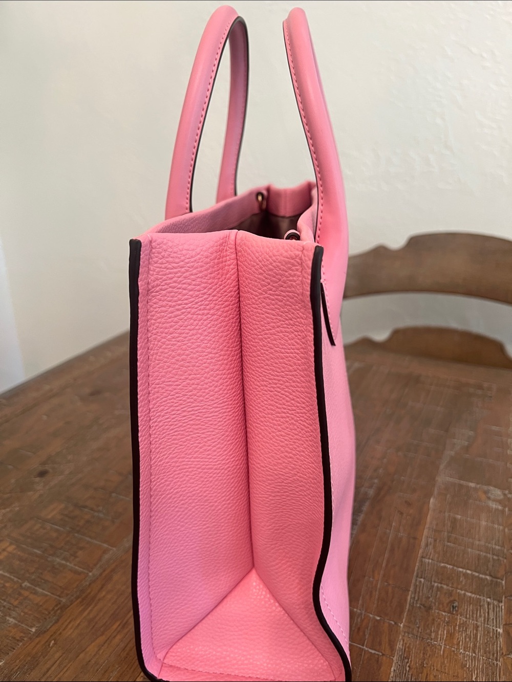 MICHAEL KORS Mirella Pebbled Pink Leather Tote with MK Charm - Picture 3 of 10